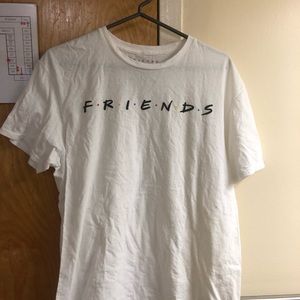 Men’s Large FRIENDS t shirt